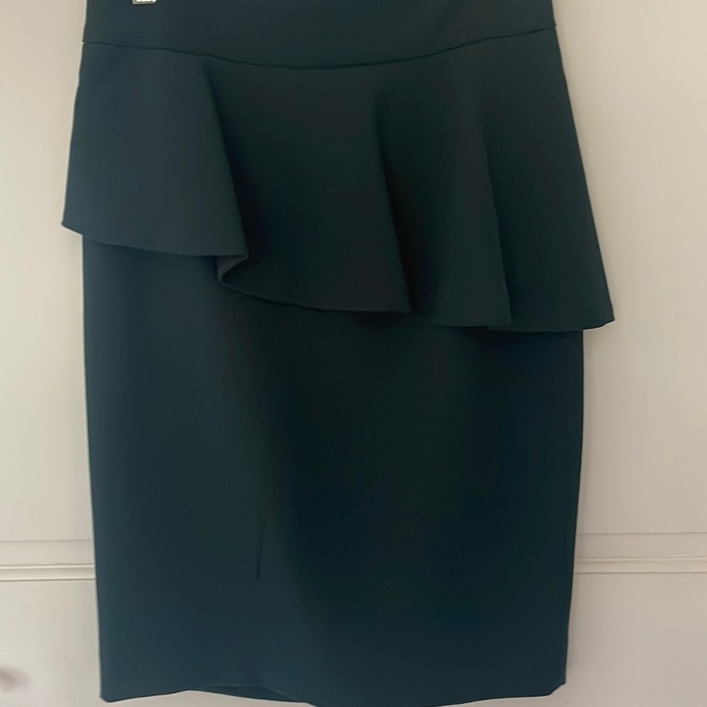Zara women peplum skirt